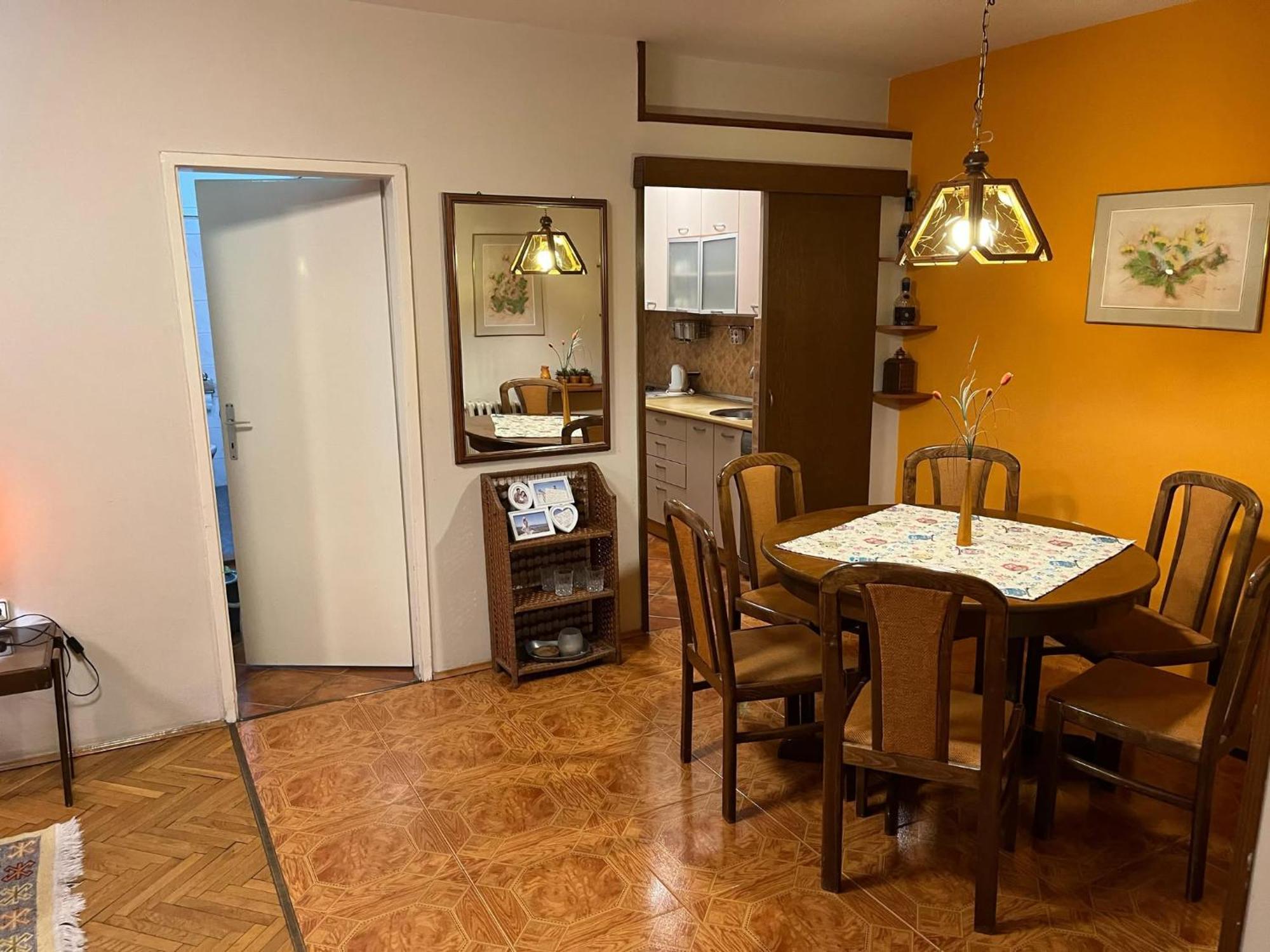 Skopje - Center Bright Apartment エクステリア 写真